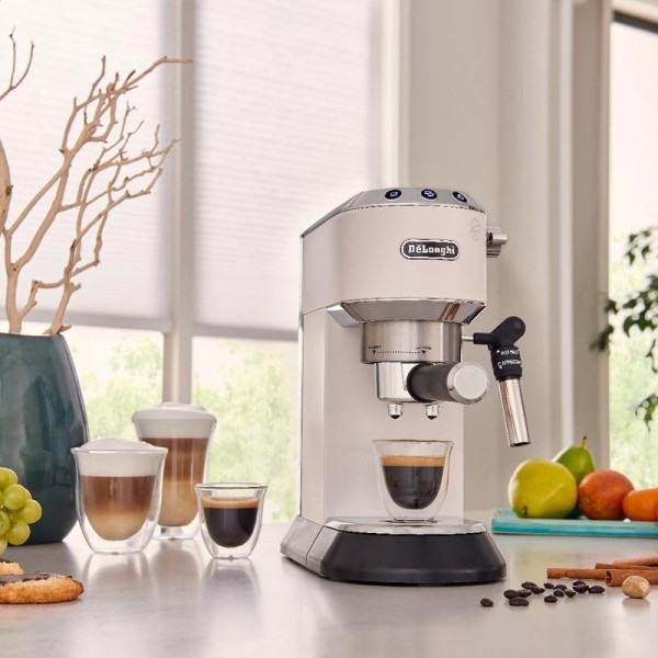 Delonghi EC685W