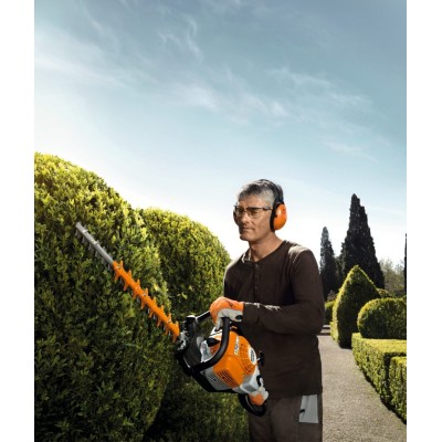 STIHL Taille haie HS 82R-tunisie