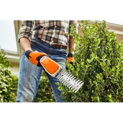 STIHL HSA 26 SET SCULPTE-HAIE A BATTERIE-tunisie
